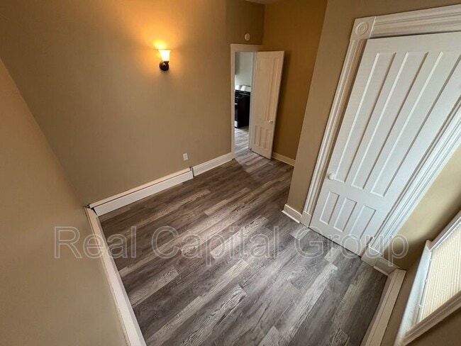 Building Photo - 708 Westover Pl
