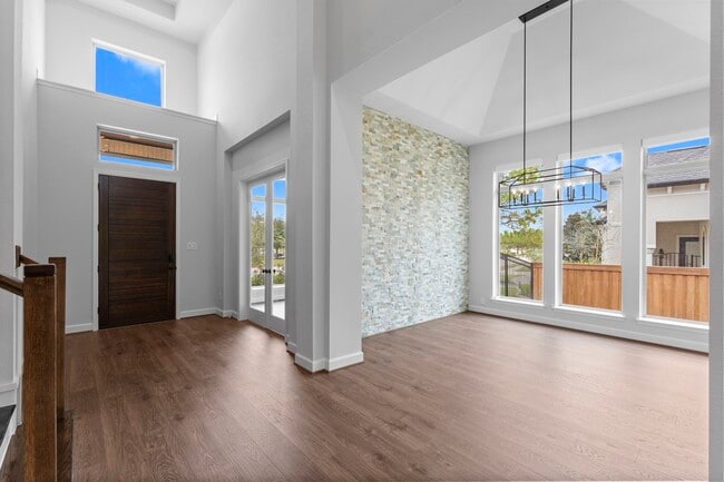 Building Photo - 8546 Burdekin Rd