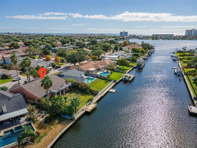 Building Photo - 2417 Gerol Dr