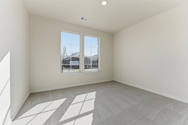 Building Photo - 3511 Helena St