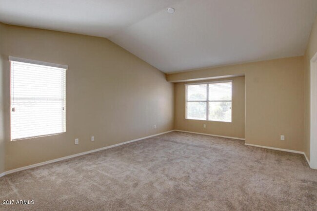 Building Photo - 12755 W Alvarado Rd