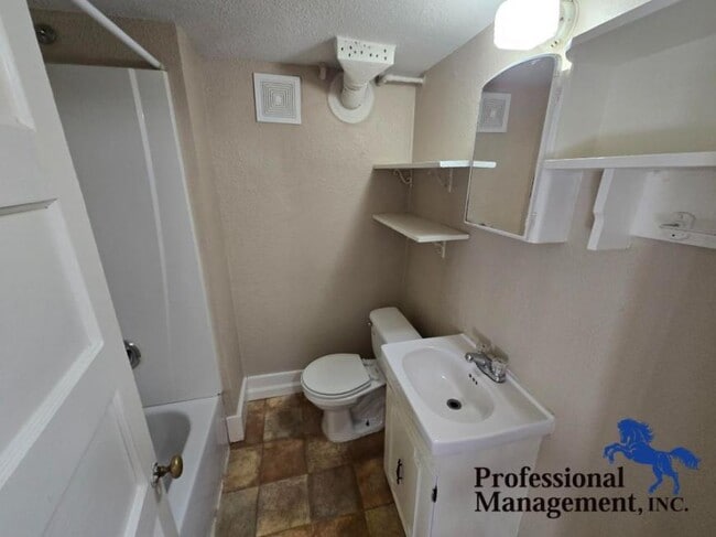 Building Photo - 1 bedroom in Billings MT 59101