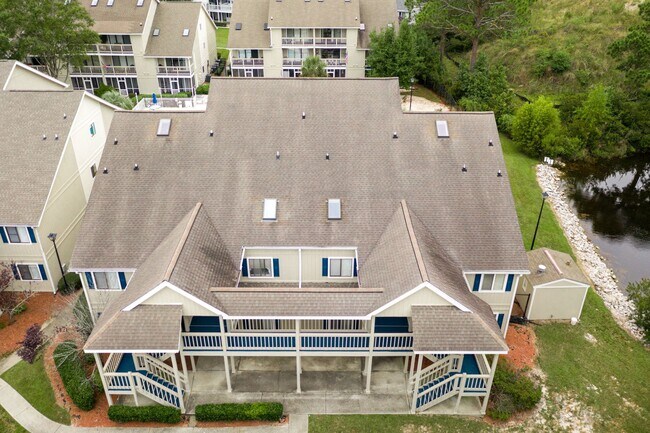 Building Photo - 1860 Auburn Ln