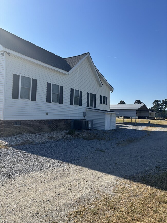 Building Photo - 5018 Bryant Pond Rd