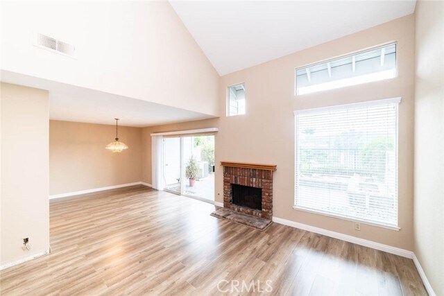 Building Photo - 25 Parkman Rd E