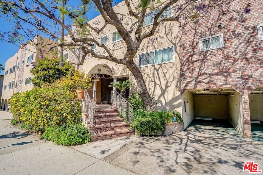 Building Photo - 11670 W Sunset Blvd