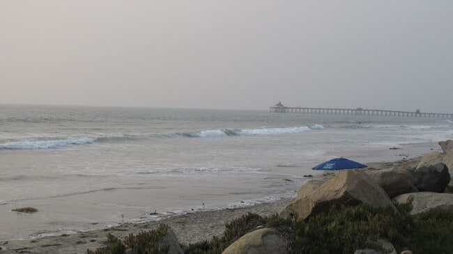 Building Photo - FOR SALE/ OCEAN FRONT/ $825K