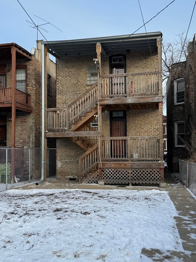 Building Photo - 6840 S Champlain Ave