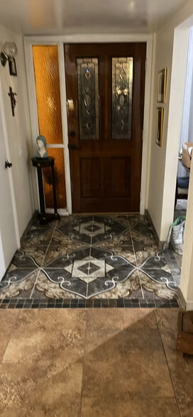 Building Photo - 53 W Calle del Lago