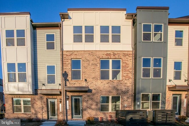 Building Photo - 13172 Arches Rd