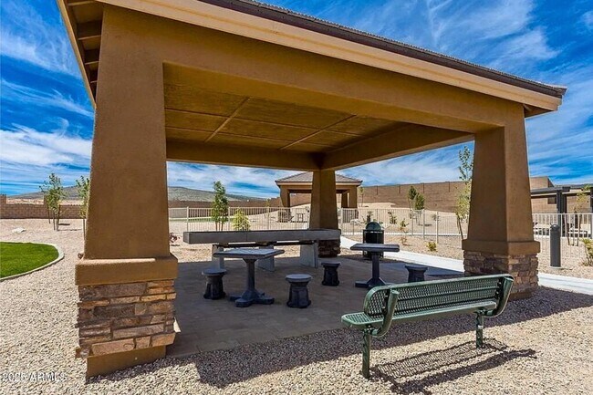 Building Photo - 6752 E Desperado Dr