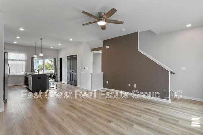 Building Photo - 163 Cooperage Rd