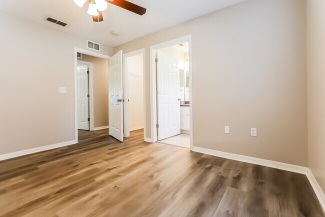 Building Photo - 11730 Lynn Brook Cir