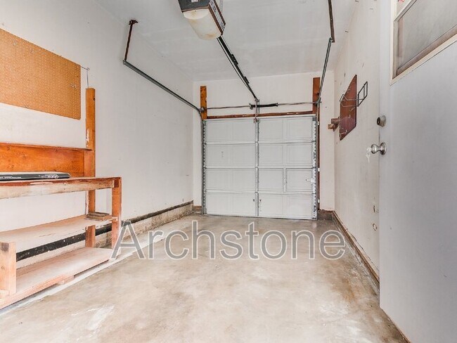 Building Photo - 2617 NW 37th St