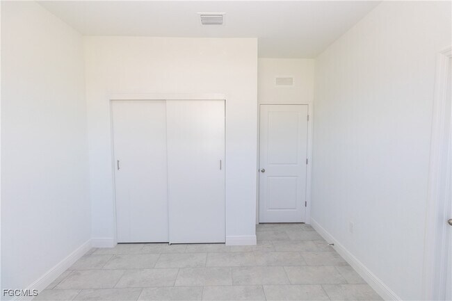 Building Photo - 1125 Jabara Cir