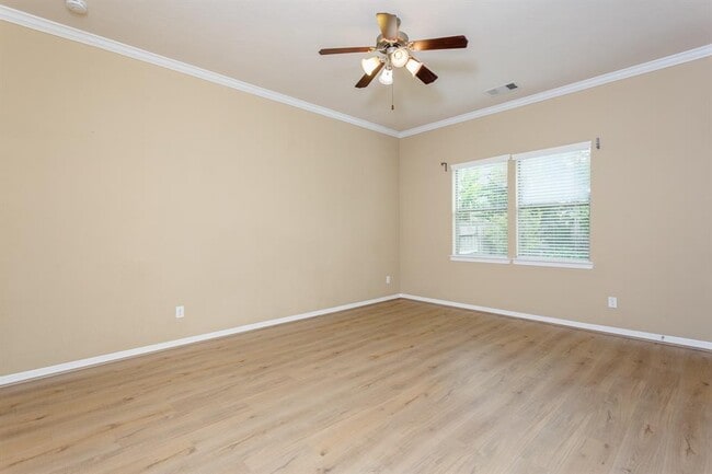 Building Photo - 4035 Merry Meadow Ct