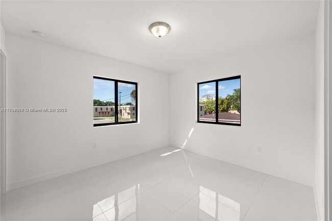 Building Photo - 2243 NW 50th St