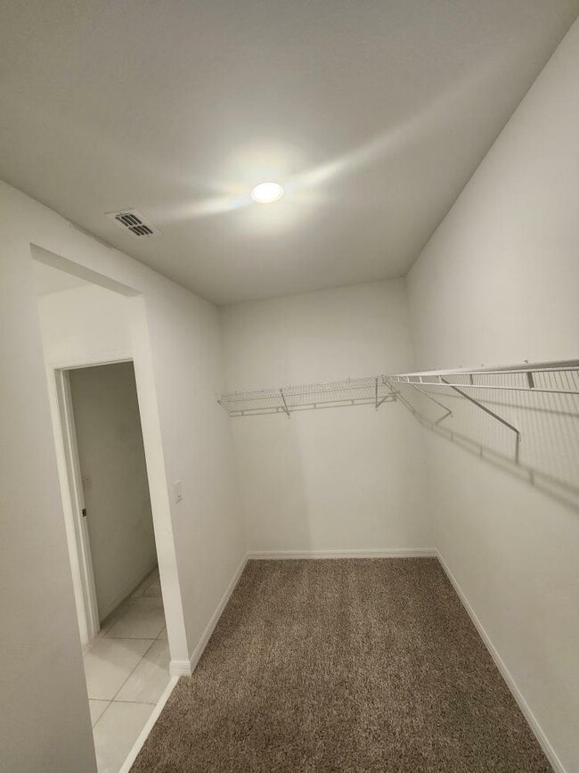 Building Photo - 2622 Irish Elk Ave