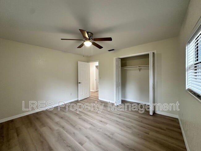 Building Photo - 37019 Pine Meadows Ln