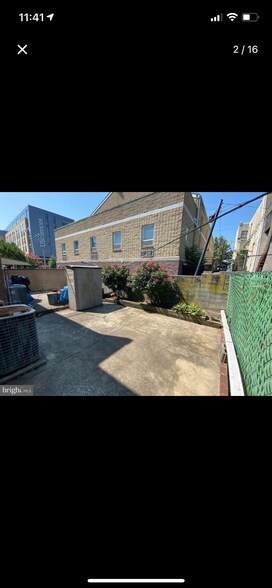 Building Photo - 1240 S Melville St