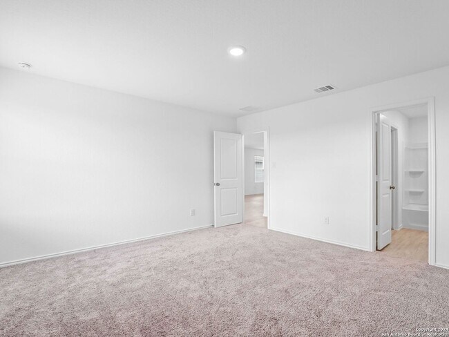 Building Photo - 13931 Wool Pk
