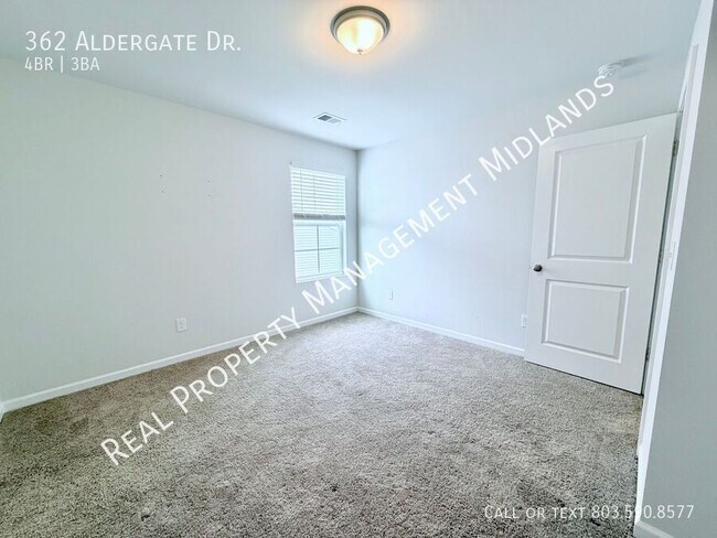 Building Photo - 362 Aldergate Dr