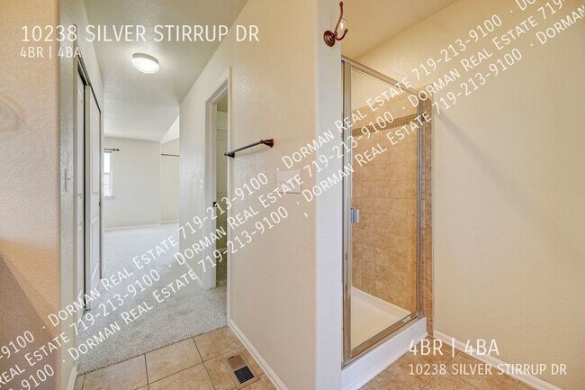 Building Photo - 10238 Silver Stirrup Dr