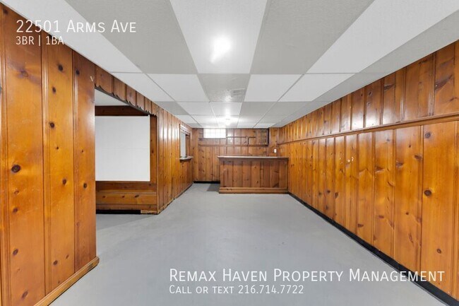 Building Photo - 22501 Arms Ave