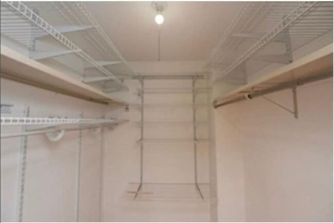 Building Photo - 1002 Paradise Rd