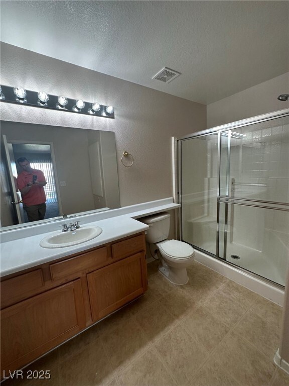 Building Photo - 4555 E Sahara Ave