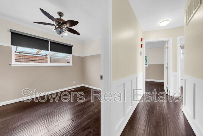 Building Photo - 25551 Maitland Dr