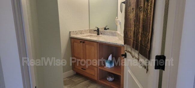 Building Photo - 235 Needlewood Dr