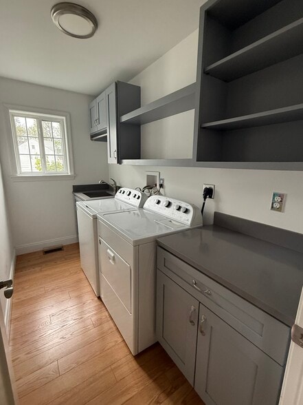 Building Photo - 349 Quinnipiac Ave