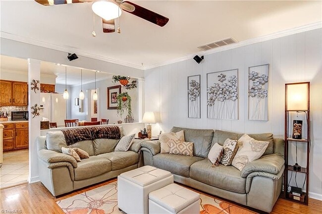 Building Photo - 4501 Indian Wells Dr