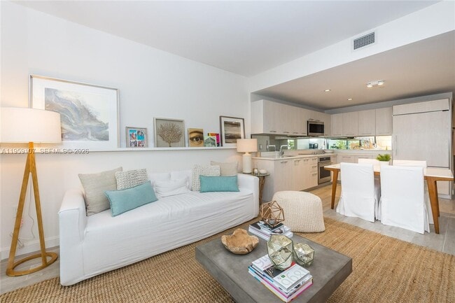 Building Photo - 55 SW 9th St