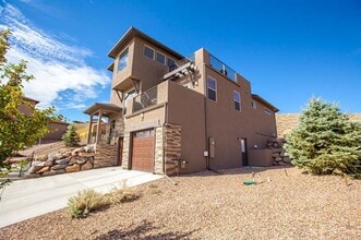 Building Photo - Stunning 3-BR Home with Views, Upgrades, & Oversized Garage!