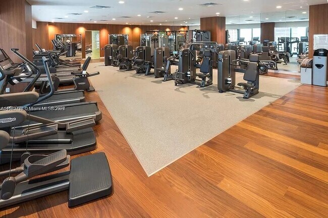 Building Photo - 1300 South Miami Avenue Apt #1708, Miami, ...