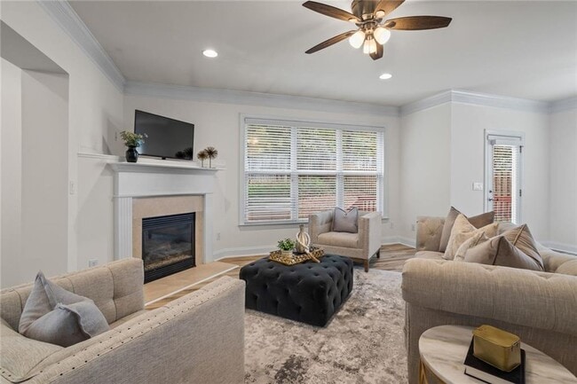 Building Photo - 3910 Dalwood Dr