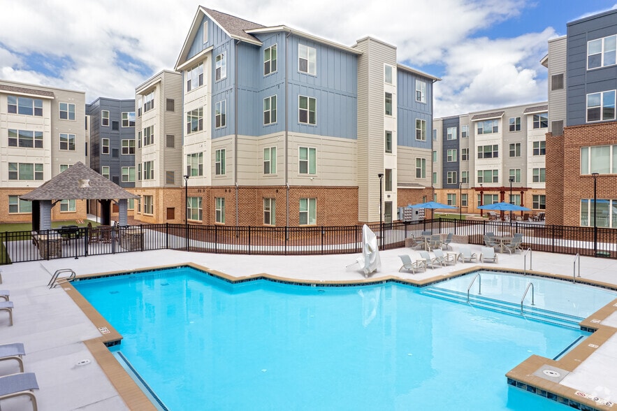 Primary Photo - The Local