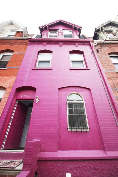Building Photo - 4417 Sansom St