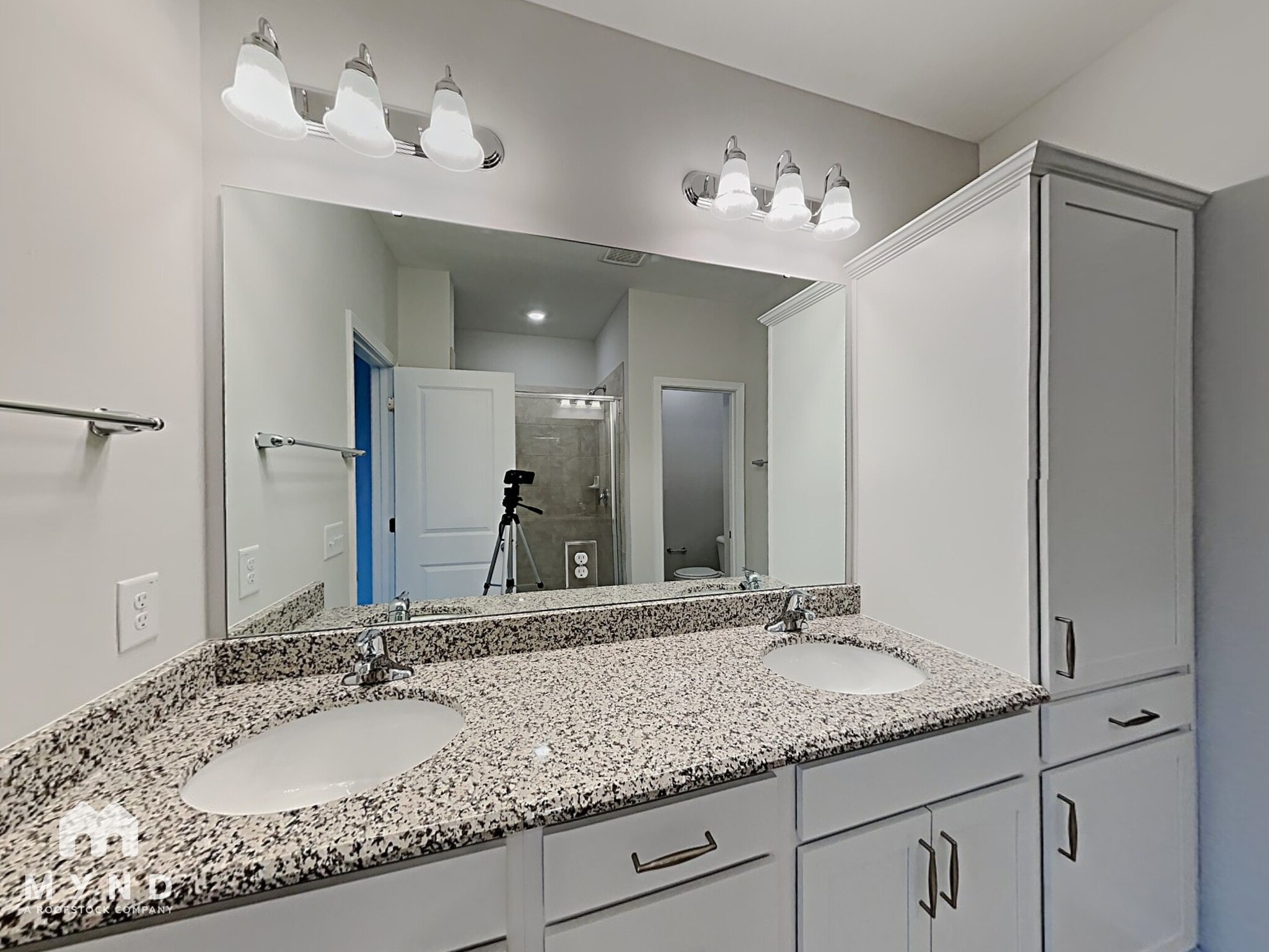 Building Photo - 1236 Commack Dr