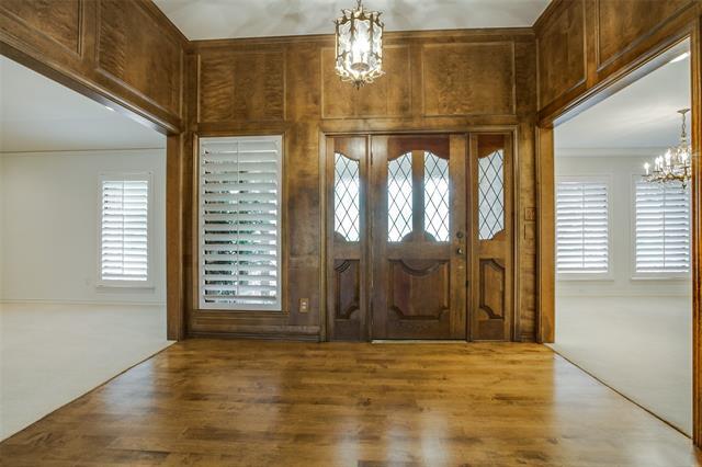Building Photo - 5708 Club Oaks Dr