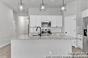 Building Photo - 8316 Utopia Blvd