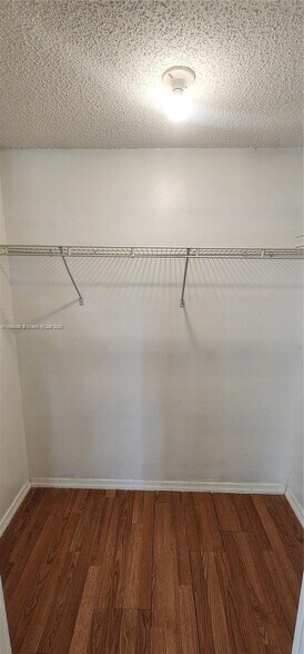 Building Photo - 14850 Naranja Lakes Blvd