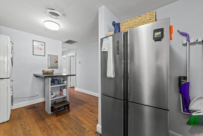 Building Photo - 1309 Willow St