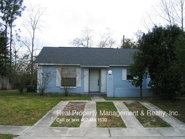 Primary Photo - 3 BR / 2 BA Duplex Off Dean Road