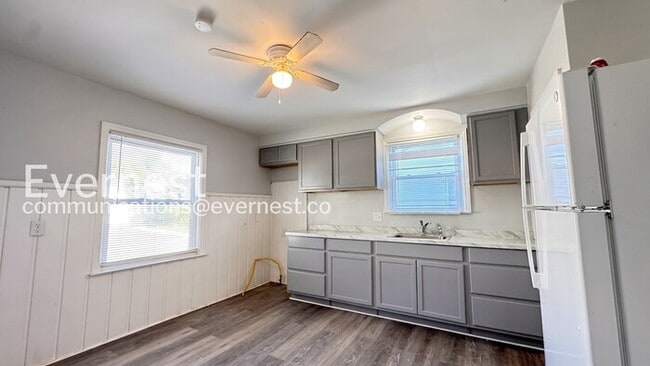 Building Photo - 20244 McCormick St