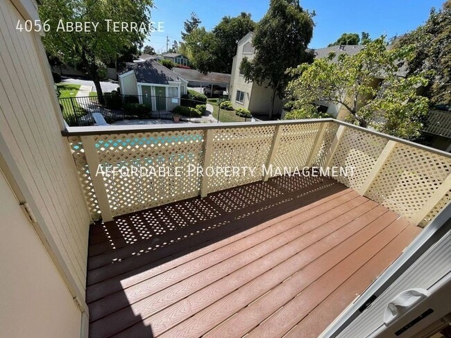 Building Photo - 4056 Abbey Terrace