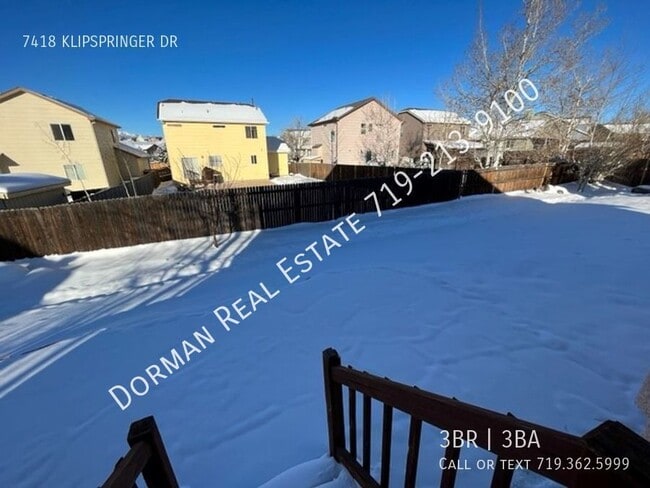 Building Photo - Open Concept 2 Story