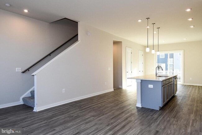 Building Photo - 1767 Hickory Wds Rd